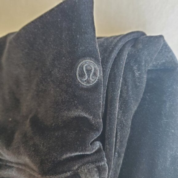 Lululemon Wunder Lounge High-Rise Black Velvet Tight Size 6 - Picture 7 of 7